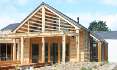 Oak Timber Frame Vs Softwood Timber Frame
