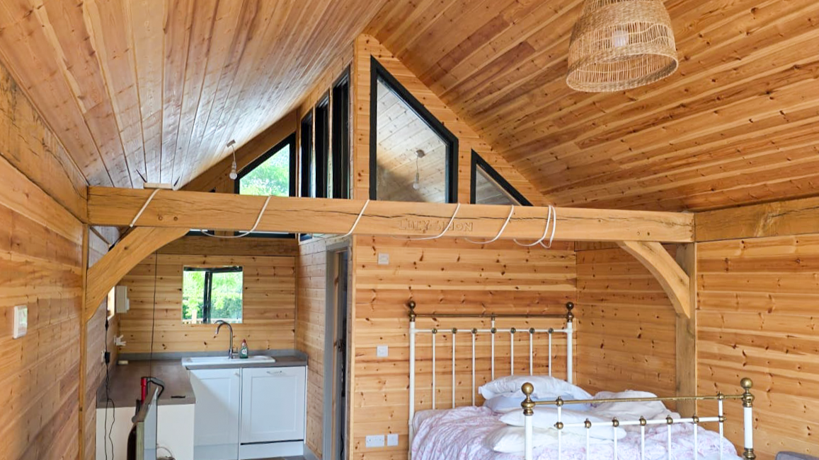 The Ultimate Annexes: Guest Suites, Offices & More