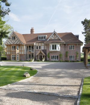 Oak Porches: Benefits, Costs + Design Ideas