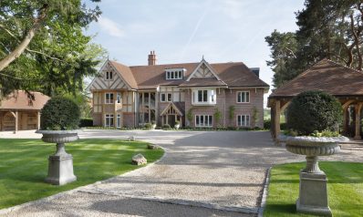 Oak Porches: Benefits, Costs + Design Ideas